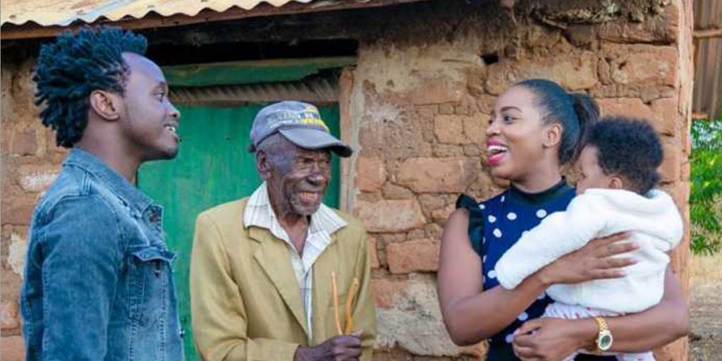 Bahati, his grandfather, his wife Diana, and one of their babies SRC: @Mpasho