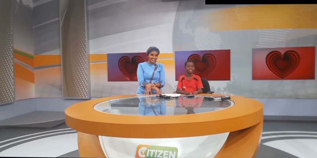 The Kisii Comedian while being interviewed at Citizen TV by Lulu Hassan SRC: @KISII FINEST 