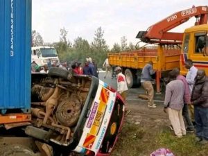 Read more about the article 10 confirmed dead after a grisly accident at Ngata on the Nakuru-Eldoret Highway